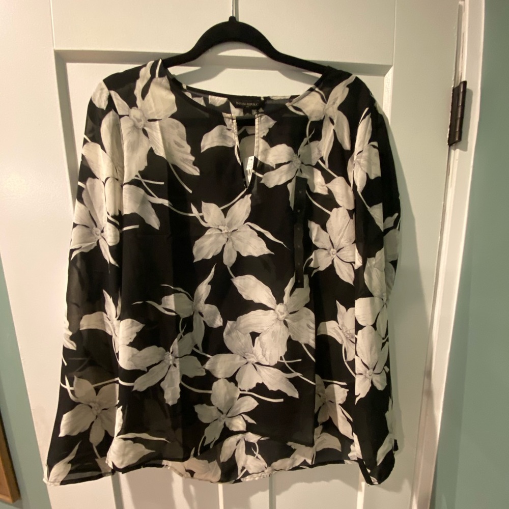 NWT banana republic factory blouse